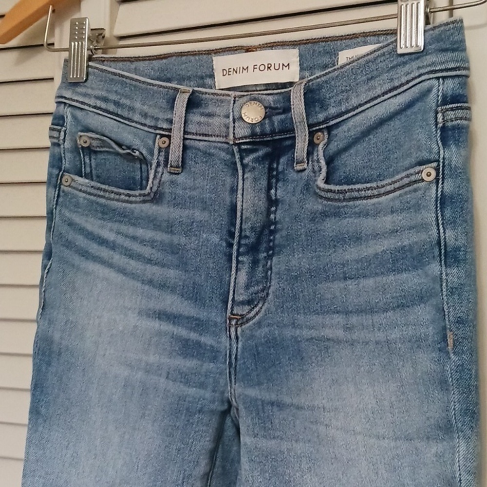 Denim Forum Nico Mid Rise Skinny Crop, Size 24 - Picture 4 of 13